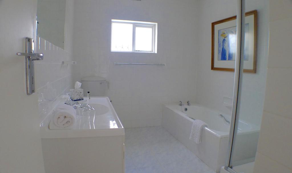 Bamboo Beach Seaside House Hotel Hermanus Exterior foto