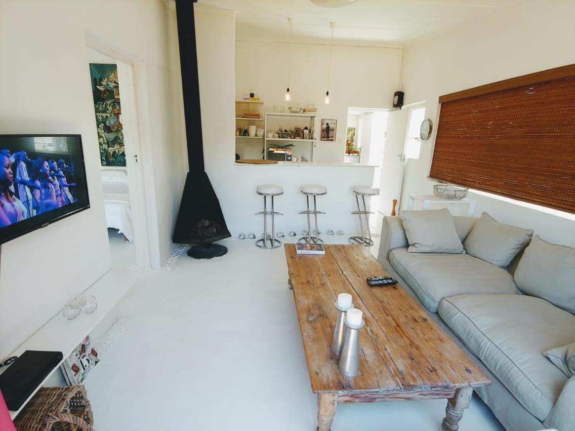 Bamboo Beach Seaside House Hotel Hermanus Exterior foto
